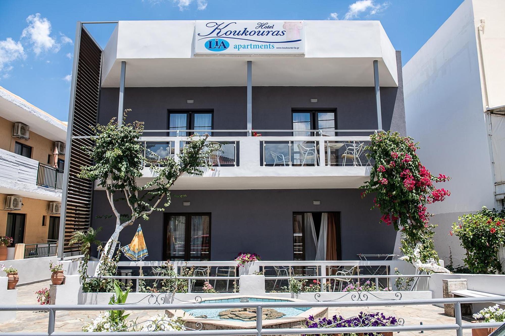 Lia Beachfront Apartments Stalos Luaran gambar