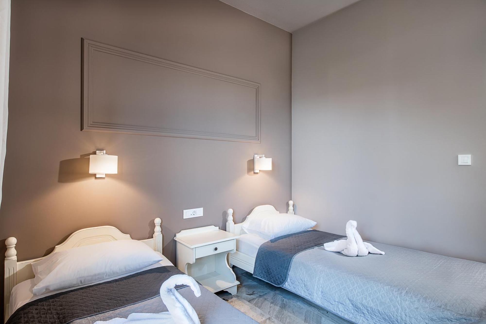 Lia Beachfront Apartments Stalos Bilik gambar