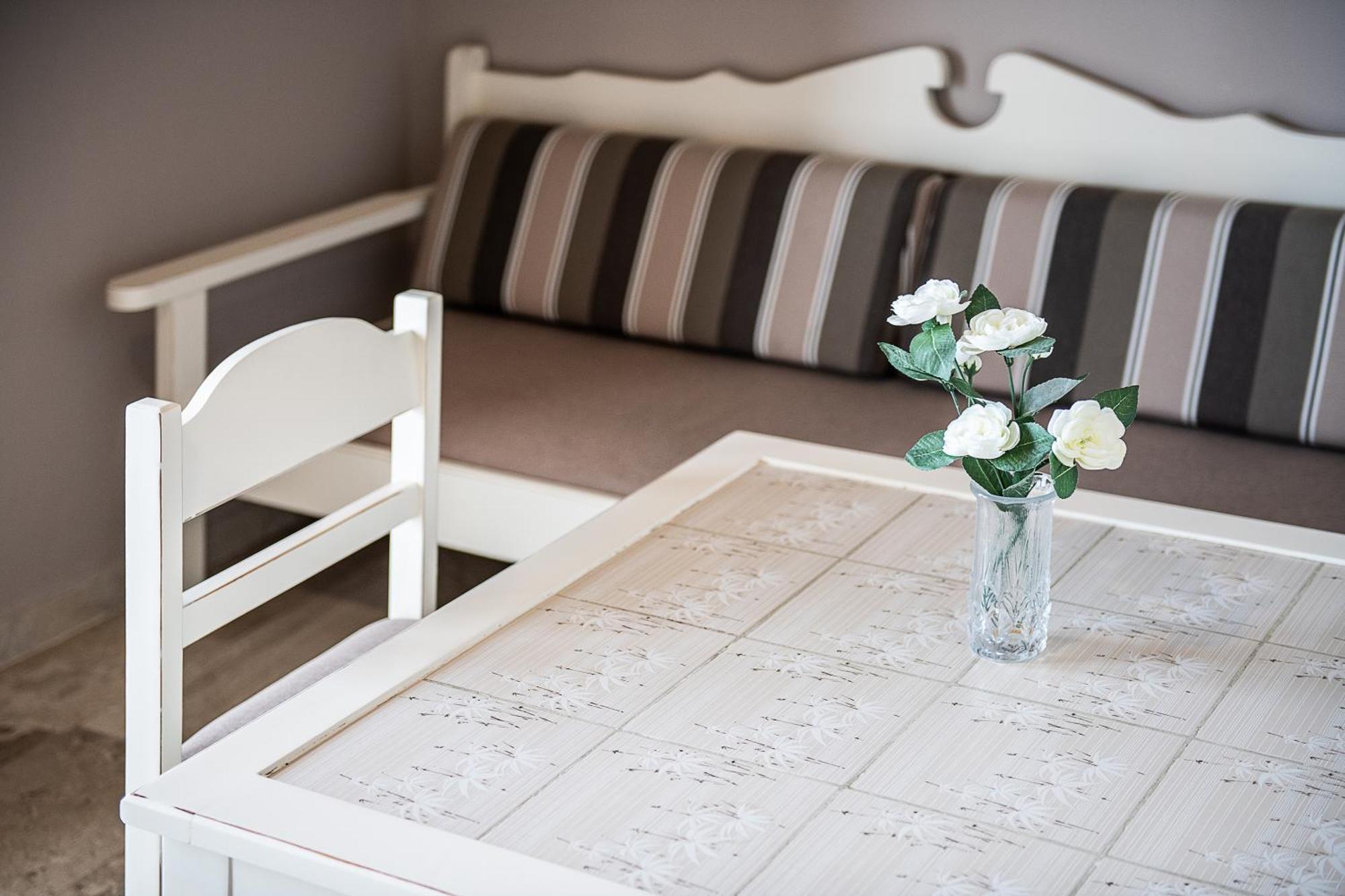 Lia Beachfront Apartments Stalos Luaran gambar