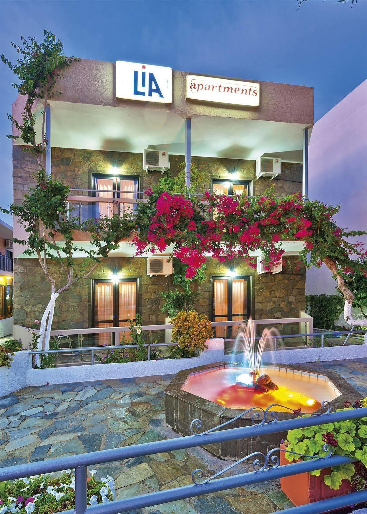Lia Beachfront Apartments Stalos Luaran gambar